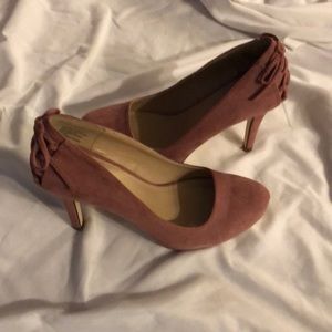 Mauve heels never worn
